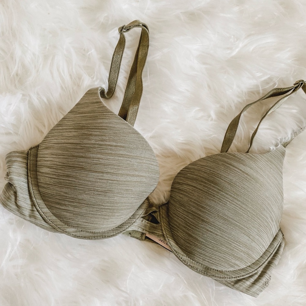 Victoria’s Secret Perfect Shape Bra